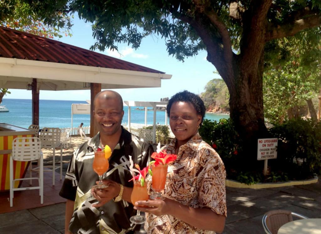 Sunset Shores Beach Hotel Kingstown Bagian luar foto