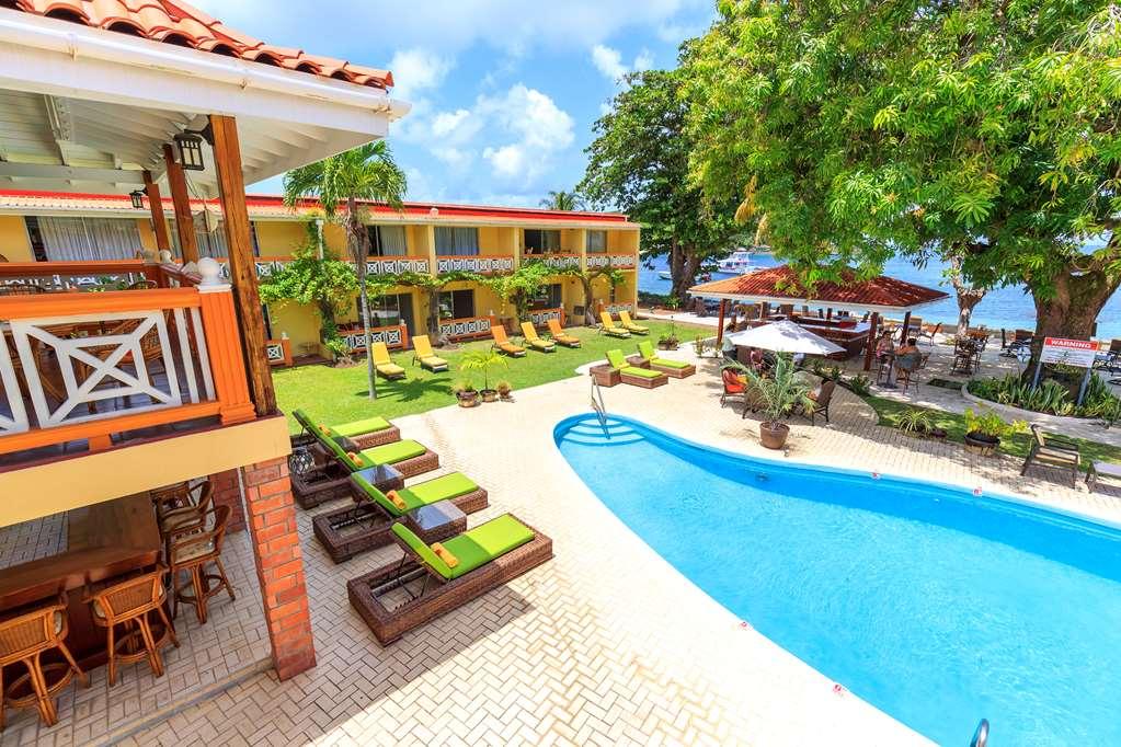 Sunset Shores Beach Hotel Kingstown Bagian luar foto