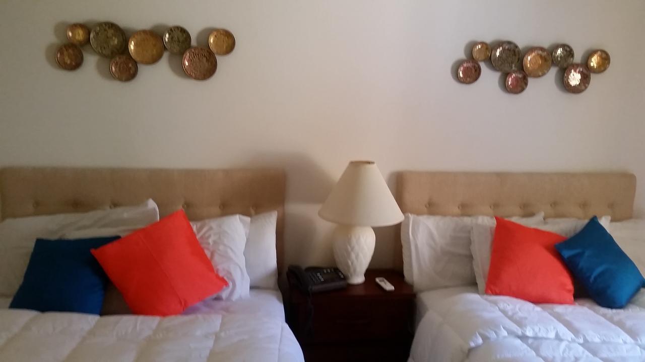 Sunset Shores Beach Hotel Kingstown Bagian luar foto