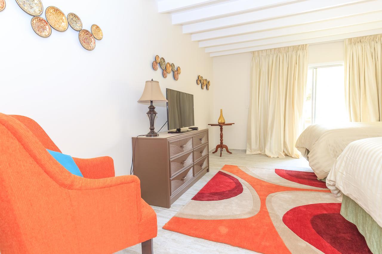 Sunset Shores Beach Hotel Kingstown Bagian luar foto